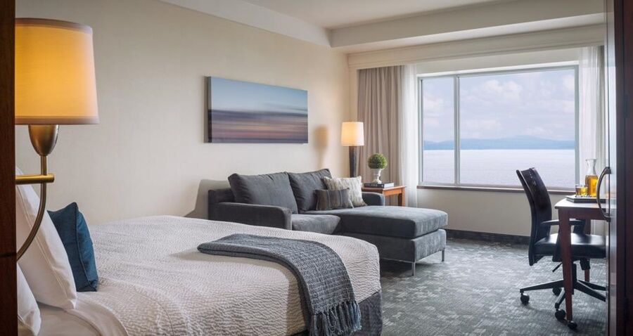 Courtyard By Marriott Burlington Hotel Buitenkant foto